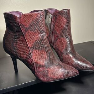 Zigi Soho Savida Snakeskin Heeled Boots